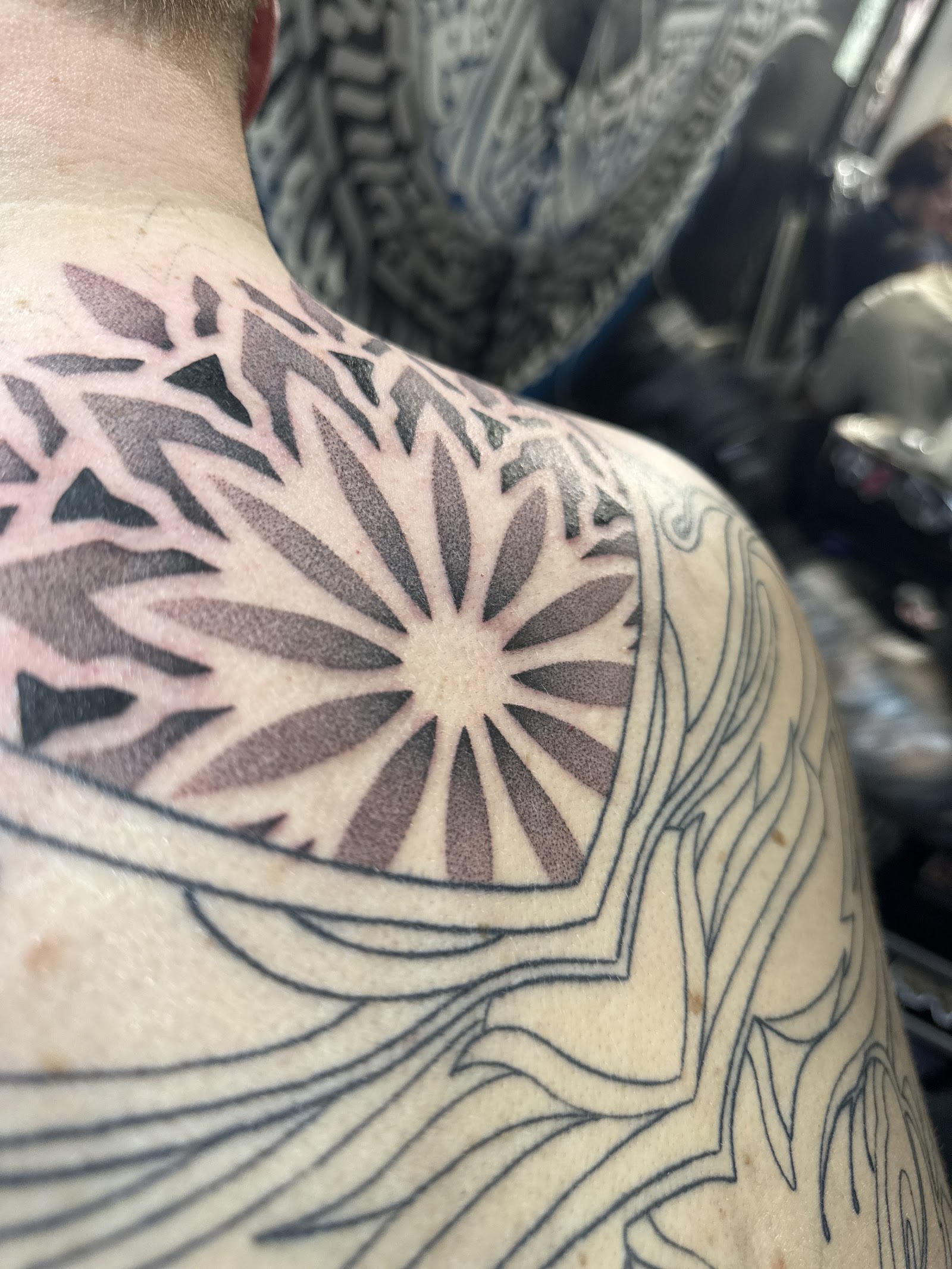 Tatouage carpe ko&iuml; style japonais Blue Magic Tattoo